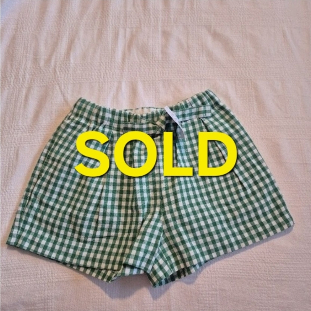 Crewcuts girls size 8 green and white gingham pull on shorts, pockets, NEW